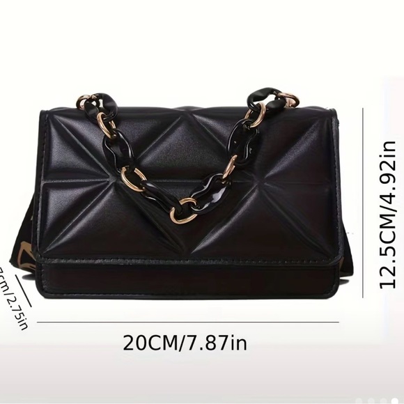 Elegant White Quilted Shoulder Hand Bag Crossbody Purse - Picture 4 of 11